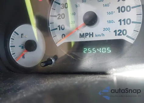 2005 Dodge Grand Caravan Sxt z USA, uszkodzony, nr VIN 2D4GP44L25R137687